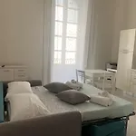 Πανσιόν La Casa Dei Mille E Notte